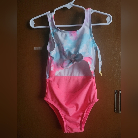 Cat & Jack toddler swimsuit - Picture 1 of 2